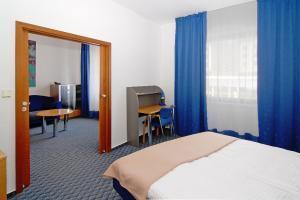 President Hotel Братислава Экстерьер фото